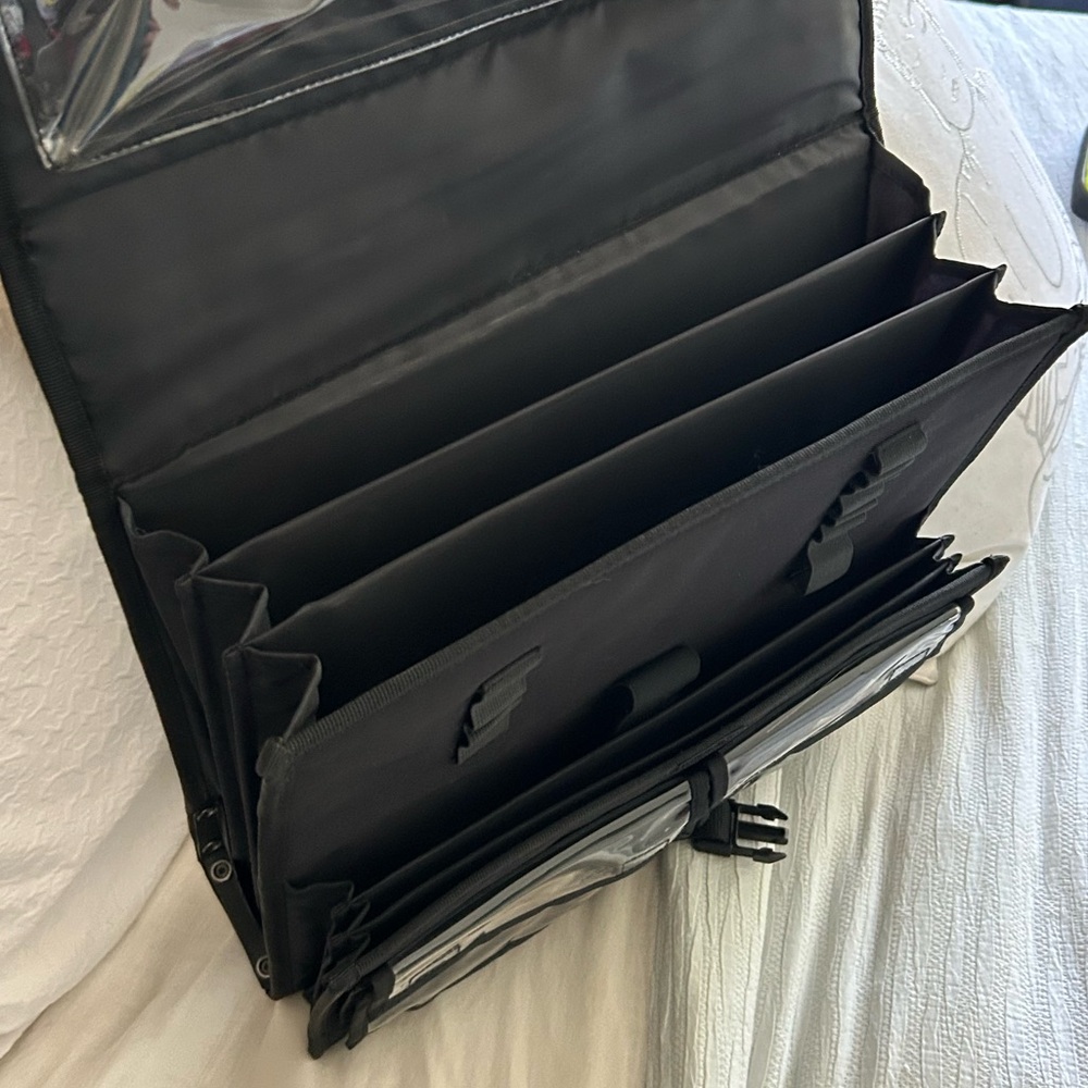 Crafting Essentials Kit - Picture 11 of 16